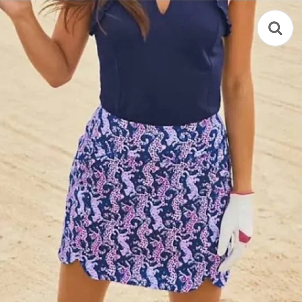 Lilly Pulitzer Sabbia luxletic skort oyster bay navy on the catwalk medium